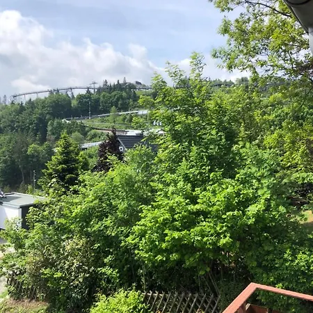 An Der Erlebniskappe Mit Fahrradkeller Winterberg