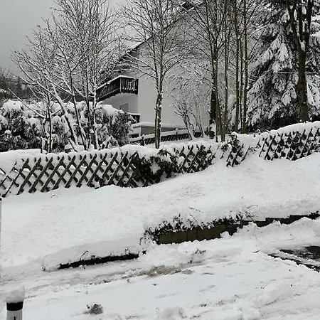 An Der Erlebniskappe Mit Skikeller